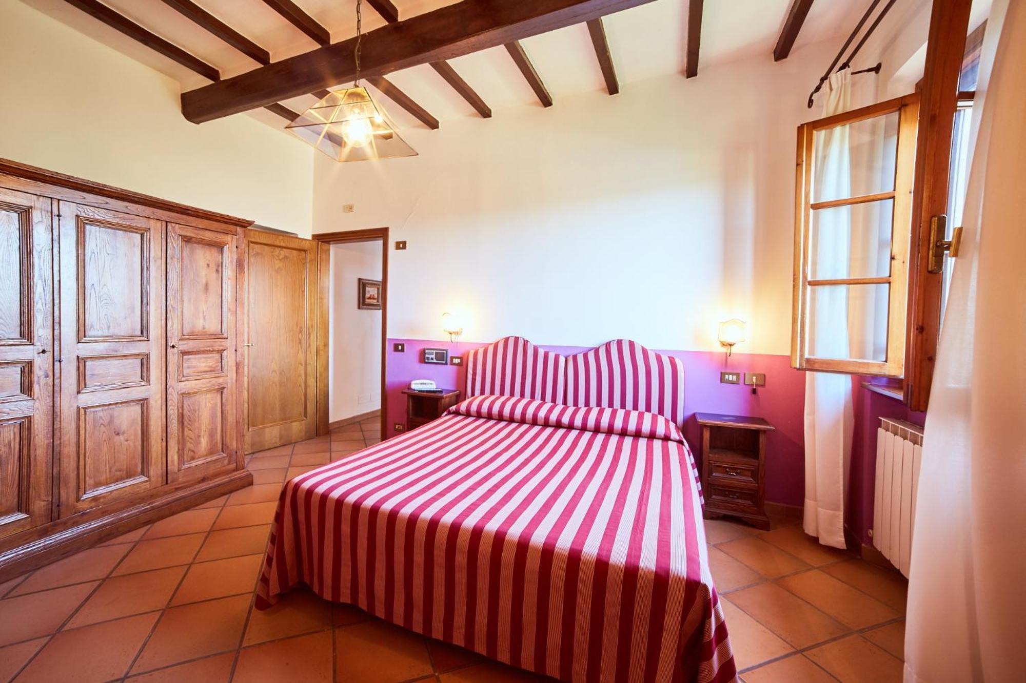 Agriturismo Palazzo Bandino - Wine Cellar, On Reservation Restaurant And Spa Chianciano Terme Exterior photo